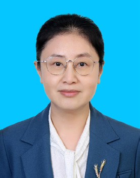 周 芸